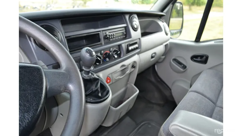 Renault Master пасс. 2010 - 50
