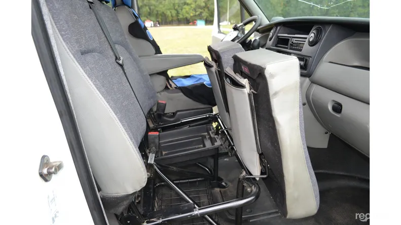 Renault Master пасс. 2010 - 10