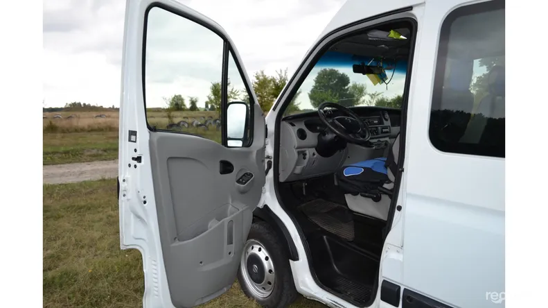 Renault Master пасс. 2010 - 47