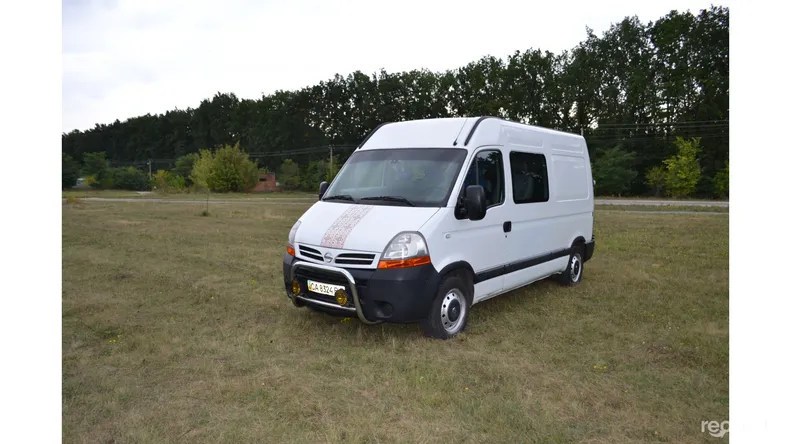 Renault Master пасс. 2010 - 37