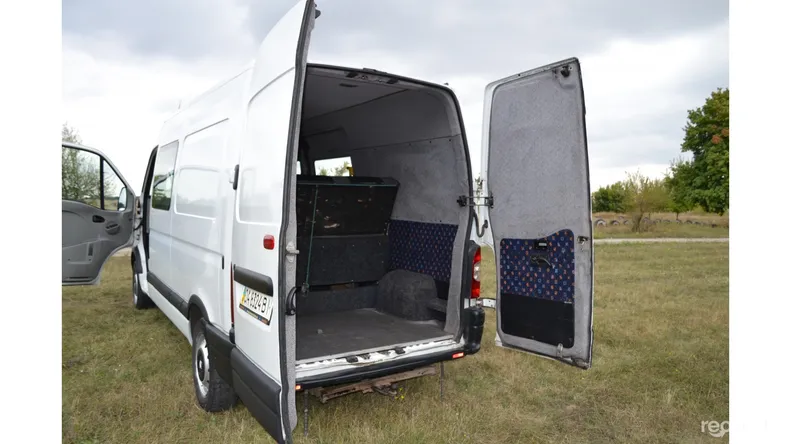 Renault Master пасс. 2010 - 52