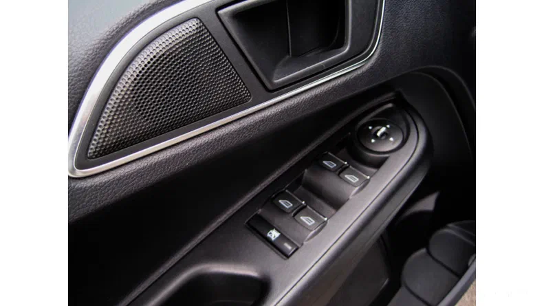 Ford B-MAX 2015 - 12