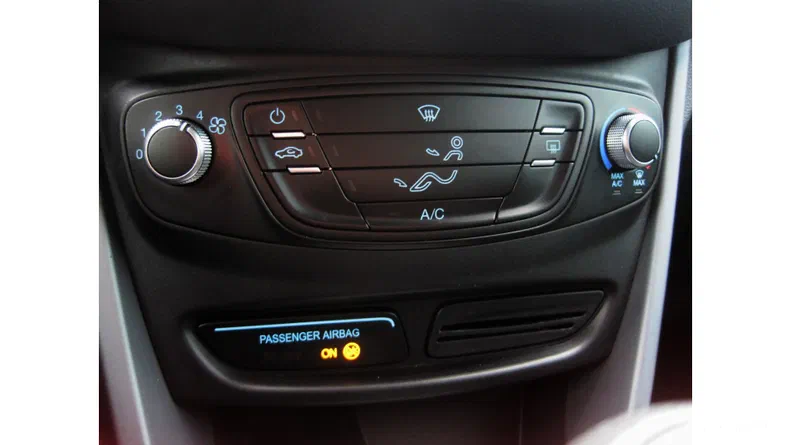 Ford B-MAX 2015 - 16