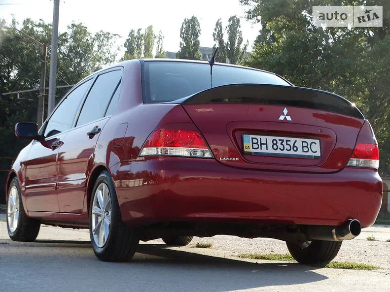 Mitsubishi Lancer 2005 - 5