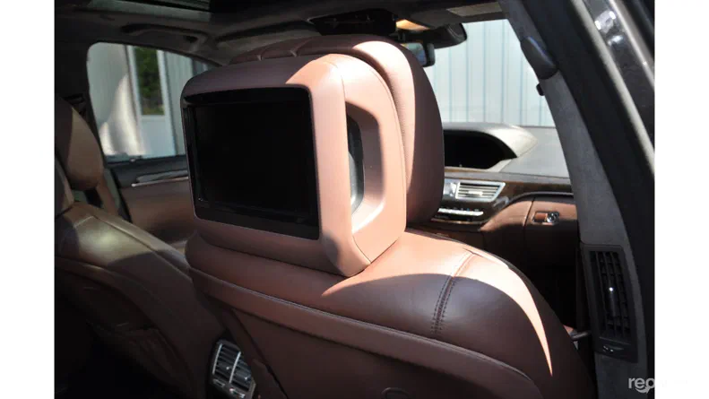 Mercedes-Benz S-Клас 2011 - 11