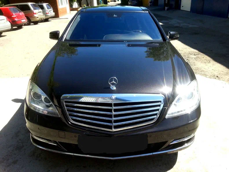 Mercedes-Benz S-Клас 2011 - 16