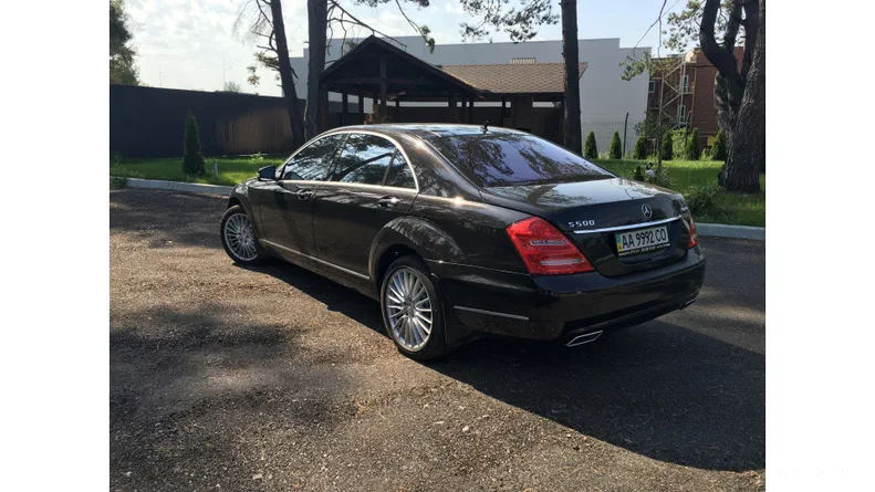 Mercedes-Benz S-Класс 2011