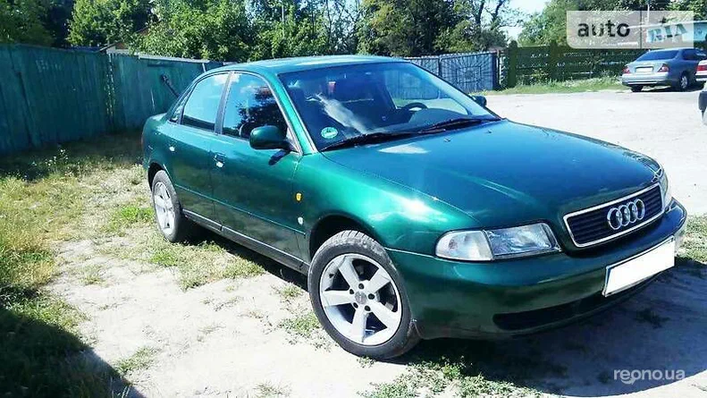 Audi A4 1997 - 5