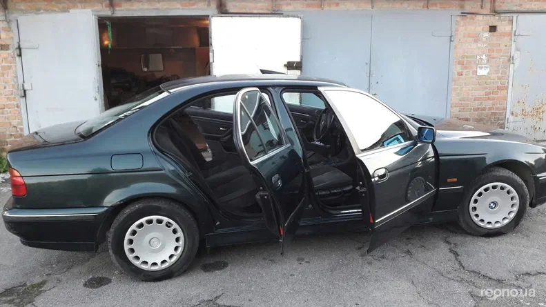 BMW 5 серія 1997 - 6