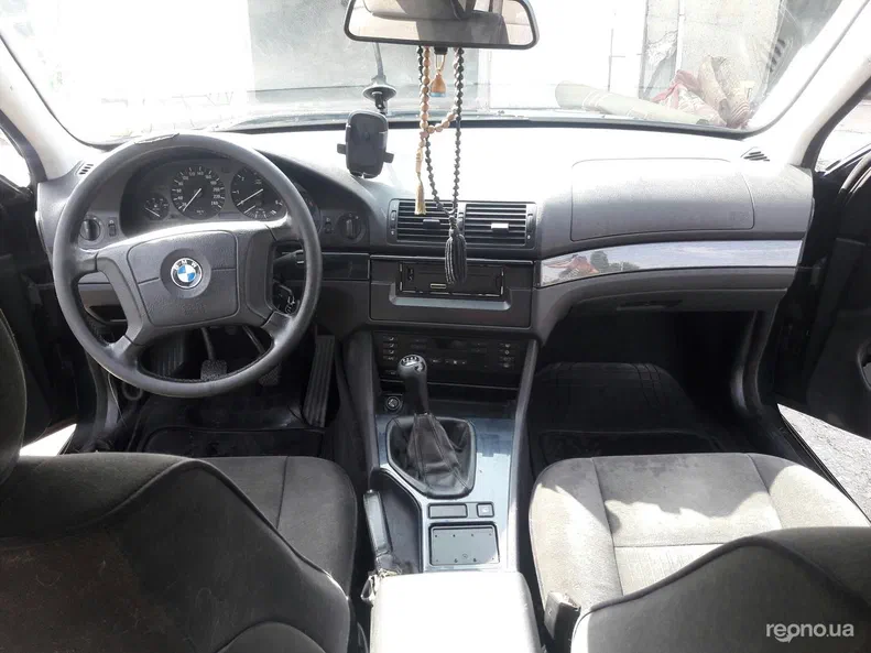 BMW 5 серія 1997 - 8