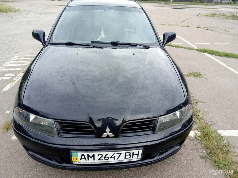 Mitsubishi Carisma 2005