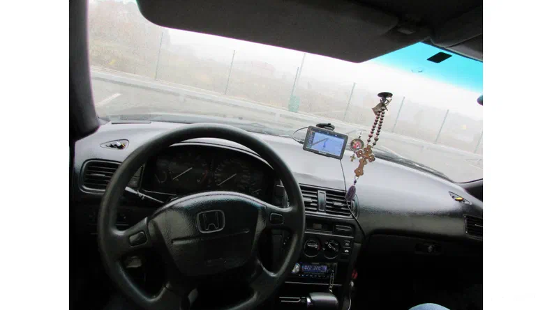 Honda Accord 1998 - 8