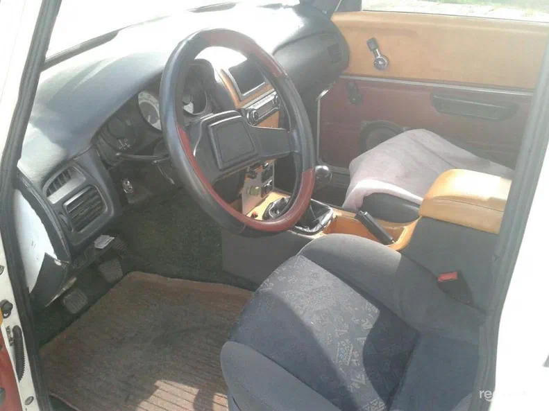 Москвич 2140 1985