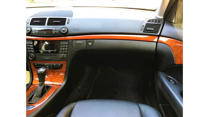 Mercedes-Benz E-Клас 2008 - 10