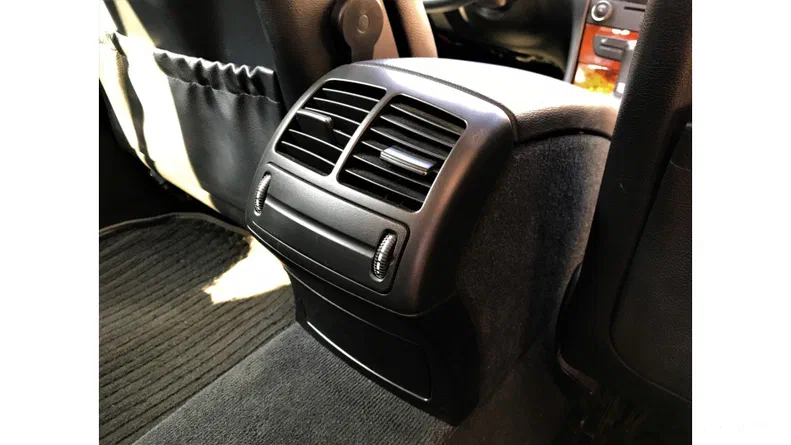 Mercedes-Benz E-Клас 2008 - 35