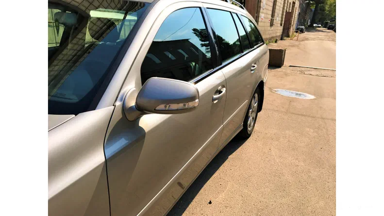 Mercedes-Benz E-Класс 2008