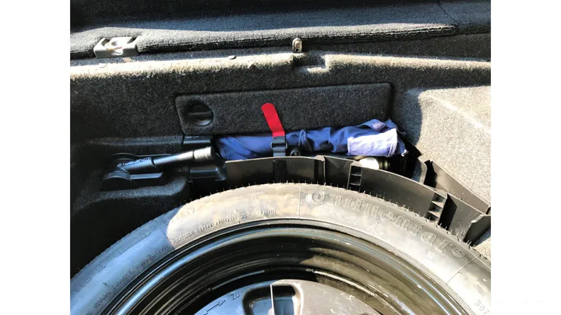 Mercedes-Benz E-Клас 2008 - 30