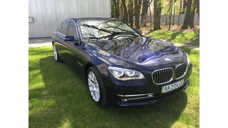 BMW 7 серии 2014