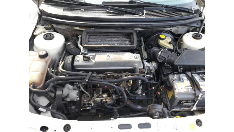 Ford Mondeo 1995 - 6