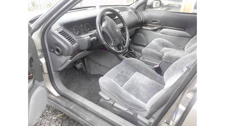 Renault Safrane 1998