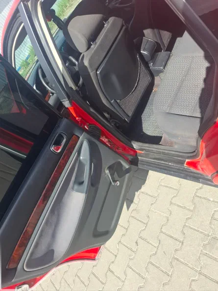 Audi A4 1995 - 10