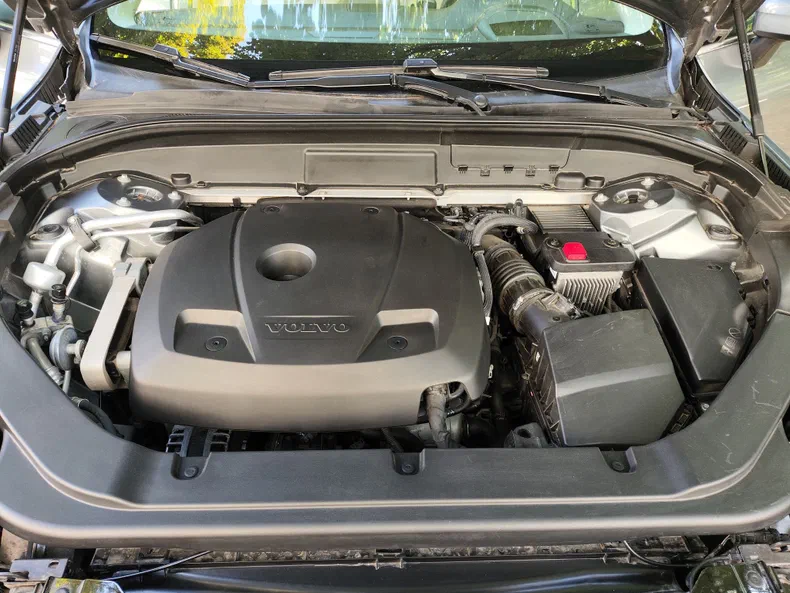 Volvo XC60 2019 - 10