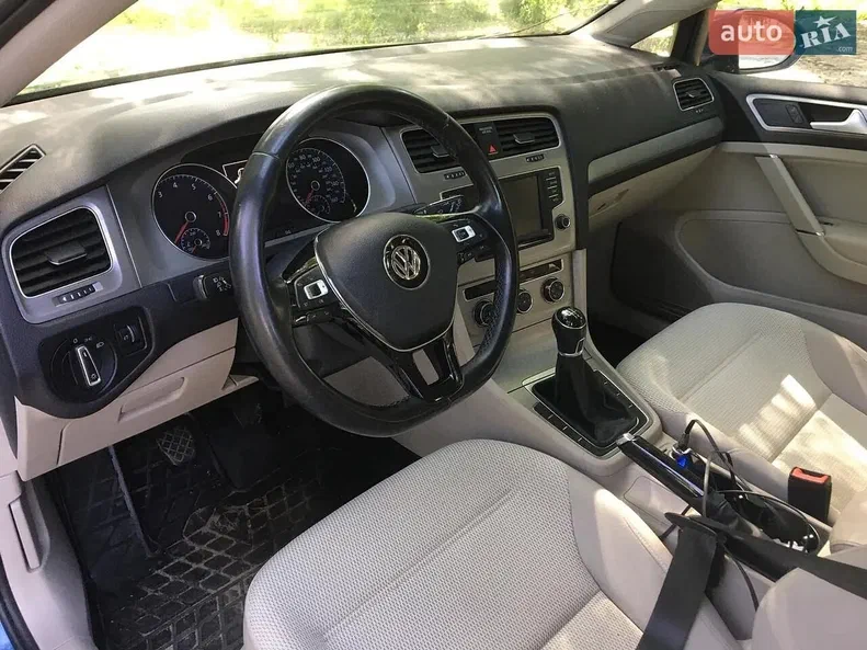 Volkswagen Golf 2016 - 5