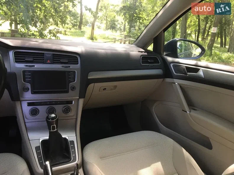 Volkswagen Golf 2016 - 4
