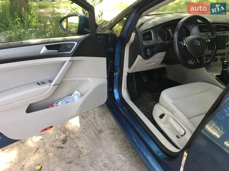 Volkswagen Golf 2016 - 19