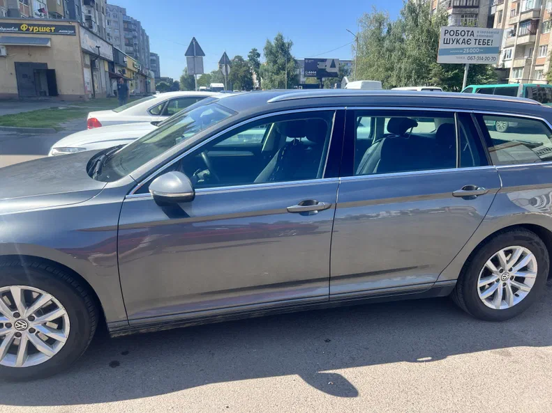 Volkswagen Passat 2016 - 5