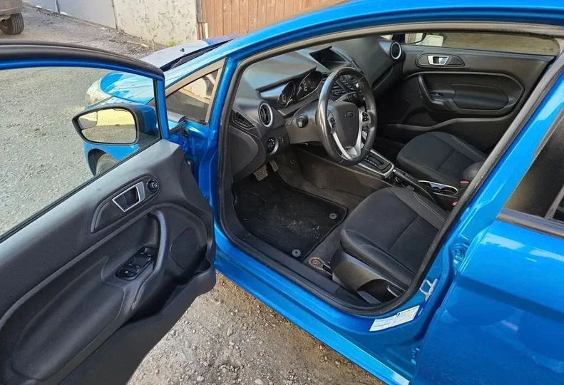 Ford Fiesta 2014 - 7