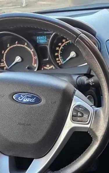 Ford Fiesta 2014 - 5