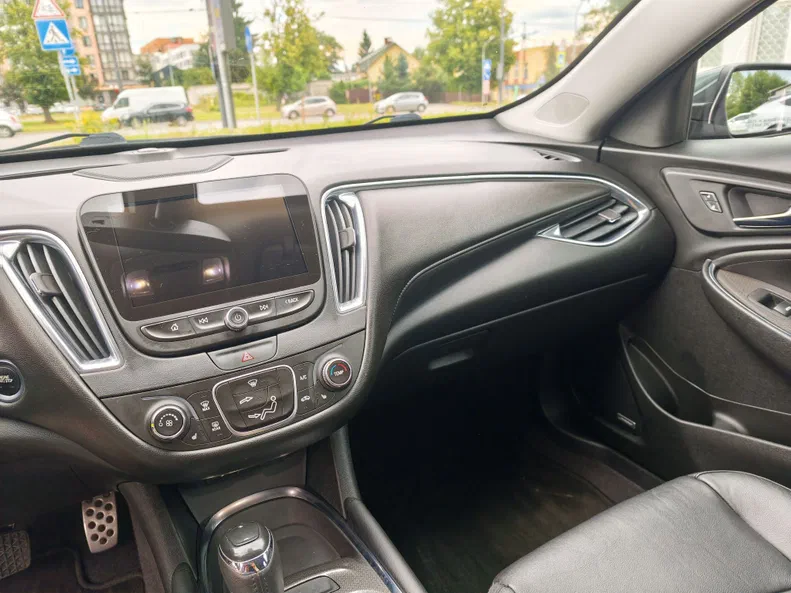 Chevrolet Malibu 2017 - 9