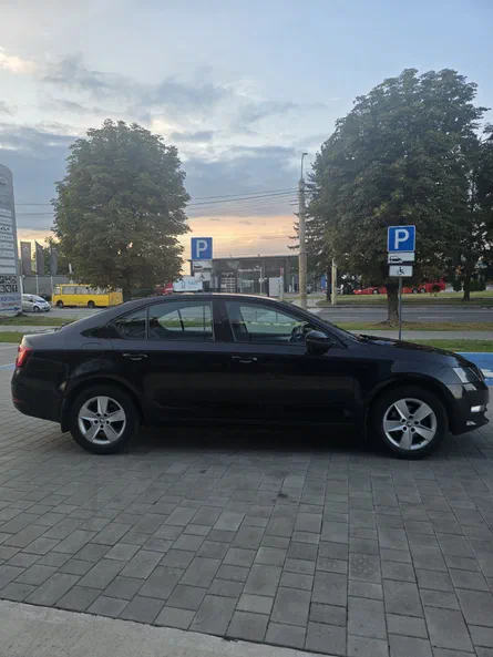 Skoda Octavia 2018 - 12