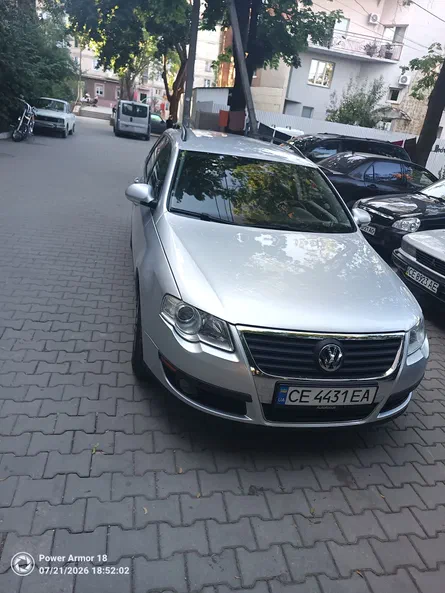 Volkswagen Passat 2008 - 1