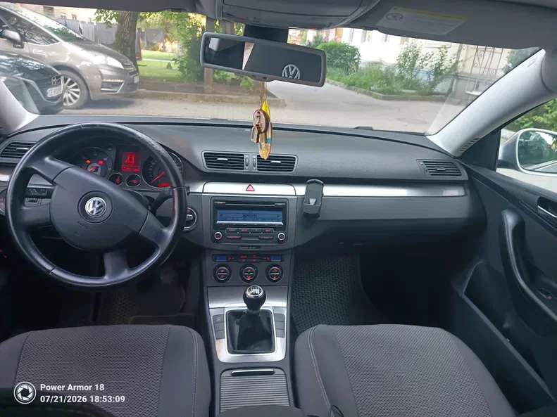 Volkswagen Passat 2008 - 7