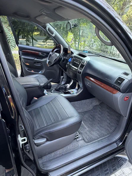 Toyota Land Cruiser Prado 2008 - 16