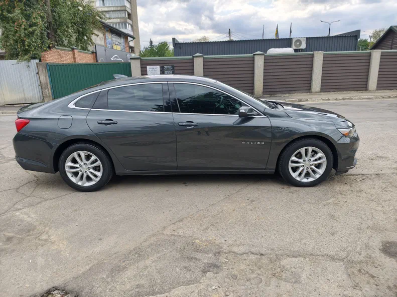 Chevrolet Malibu 2017 - 1