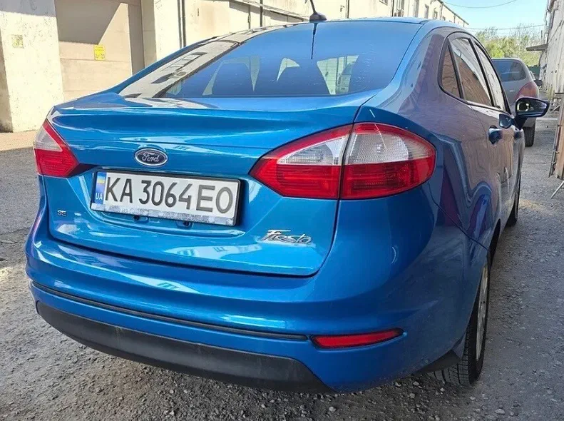 Ford Fiesta 2014 - 9