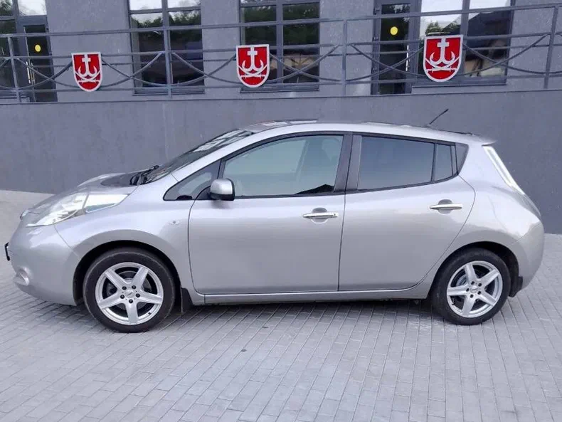 Nissan Leaf 2014 - 5