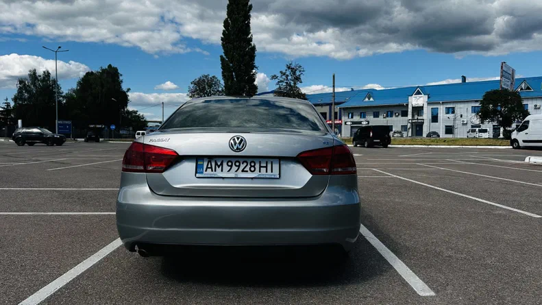Volkswagen Passat 2013 - 13