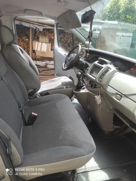Opel Vivaro 2008 - 9