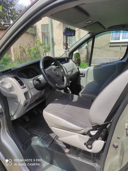 Opel Vivaro 2008 - 14