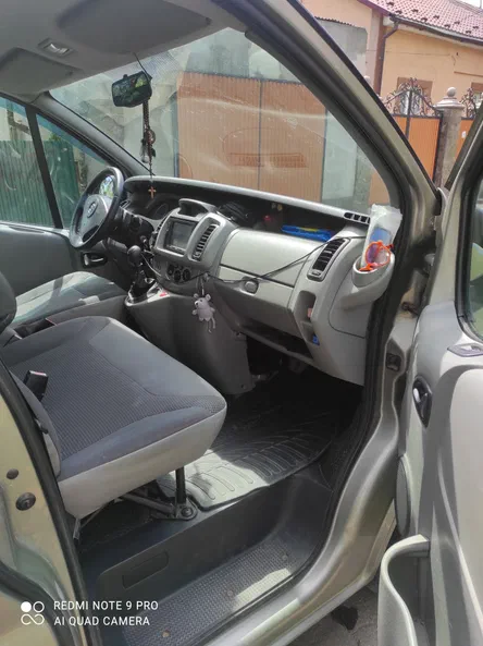Opel Vivaro 2008 - 8