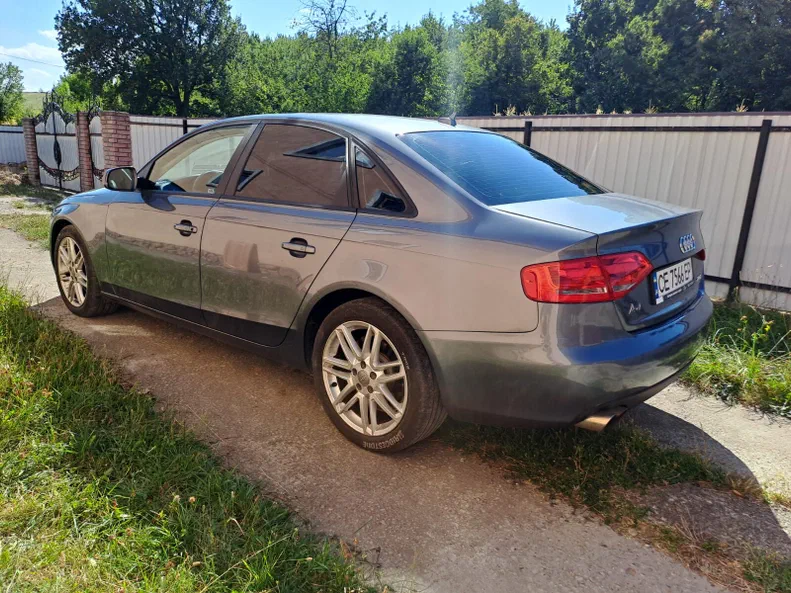 Audi A4 2011 - 3