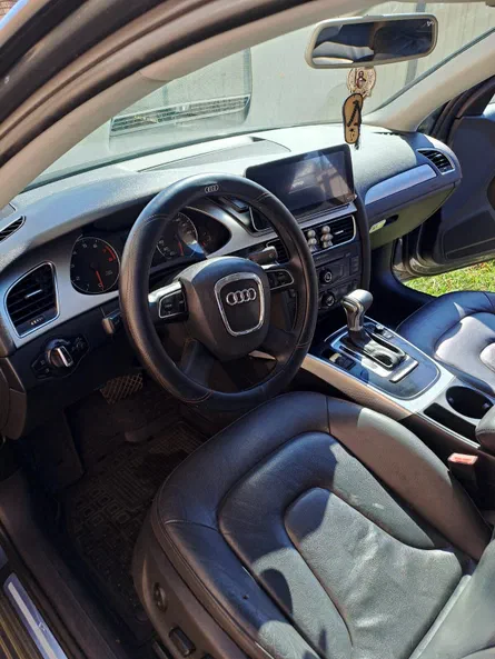 Audi A4 2011 - 7