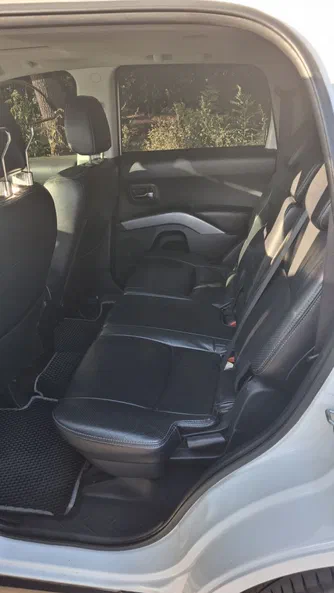 Mitsubishi Outlander 2008 - 10
