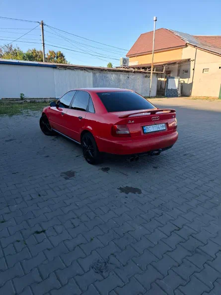 Audi A4 1995 - 7