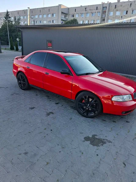 Audi A4 1995 - 5