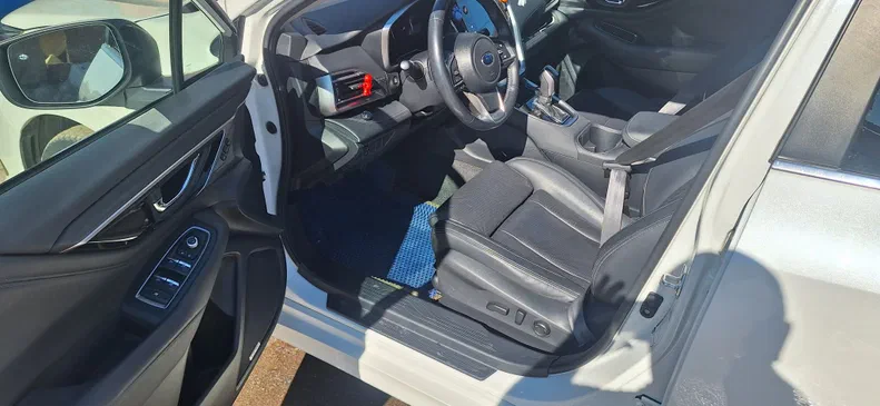 Subaru Legacy 2021 - 1